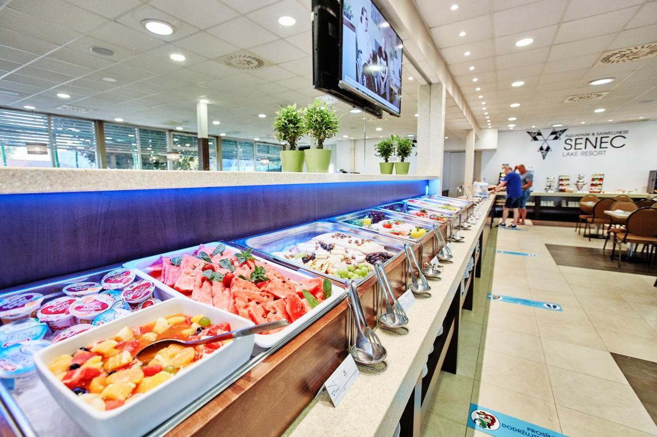 Hotel Senec Aqua Resort - Family Friendly エクステリア 写真