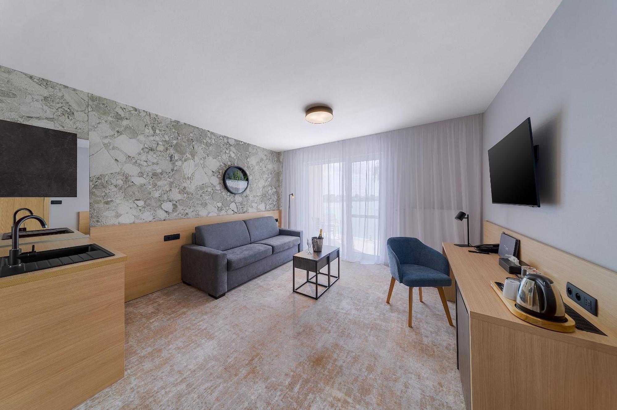Hotel Senec Aqua Resort - Family Friendly エクステリア 写真