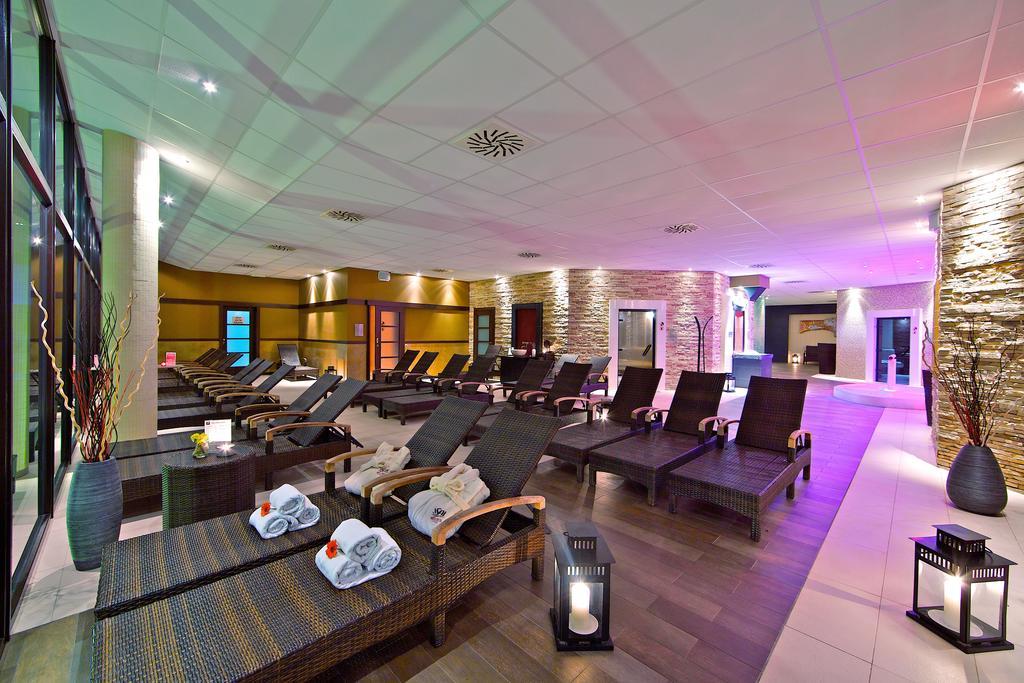 Hotel Senec Aqua Resort - Family Friendly エクステリア 写真