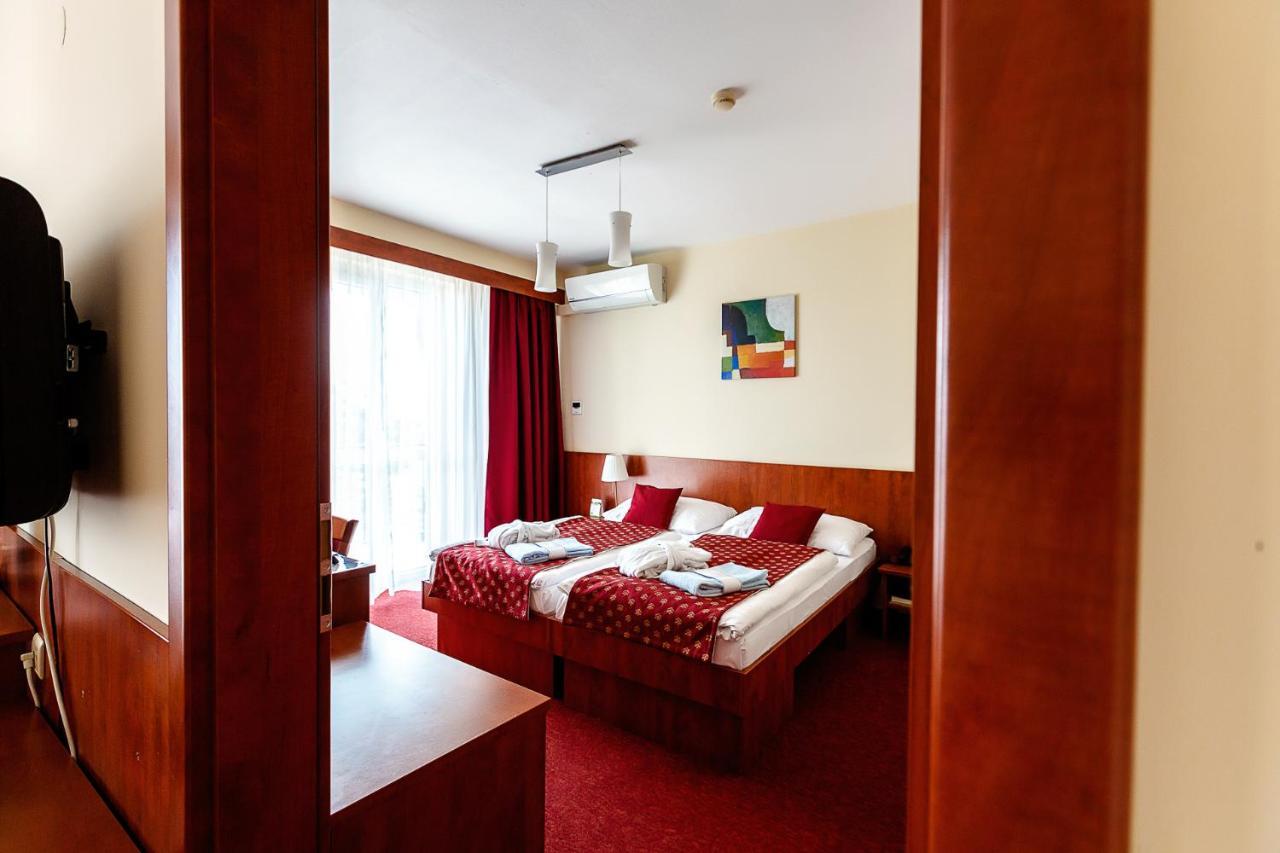 Hotel Senec Aqua Resort - Family Friendly エクステリア 写真
